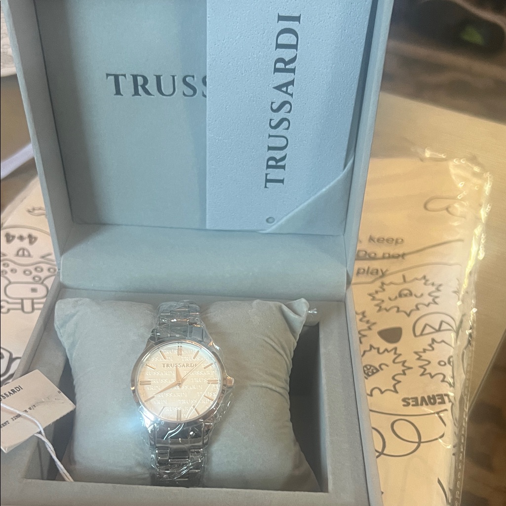 Trussardi Silver And White Timepiece Trussardi Silver And White Timepiece